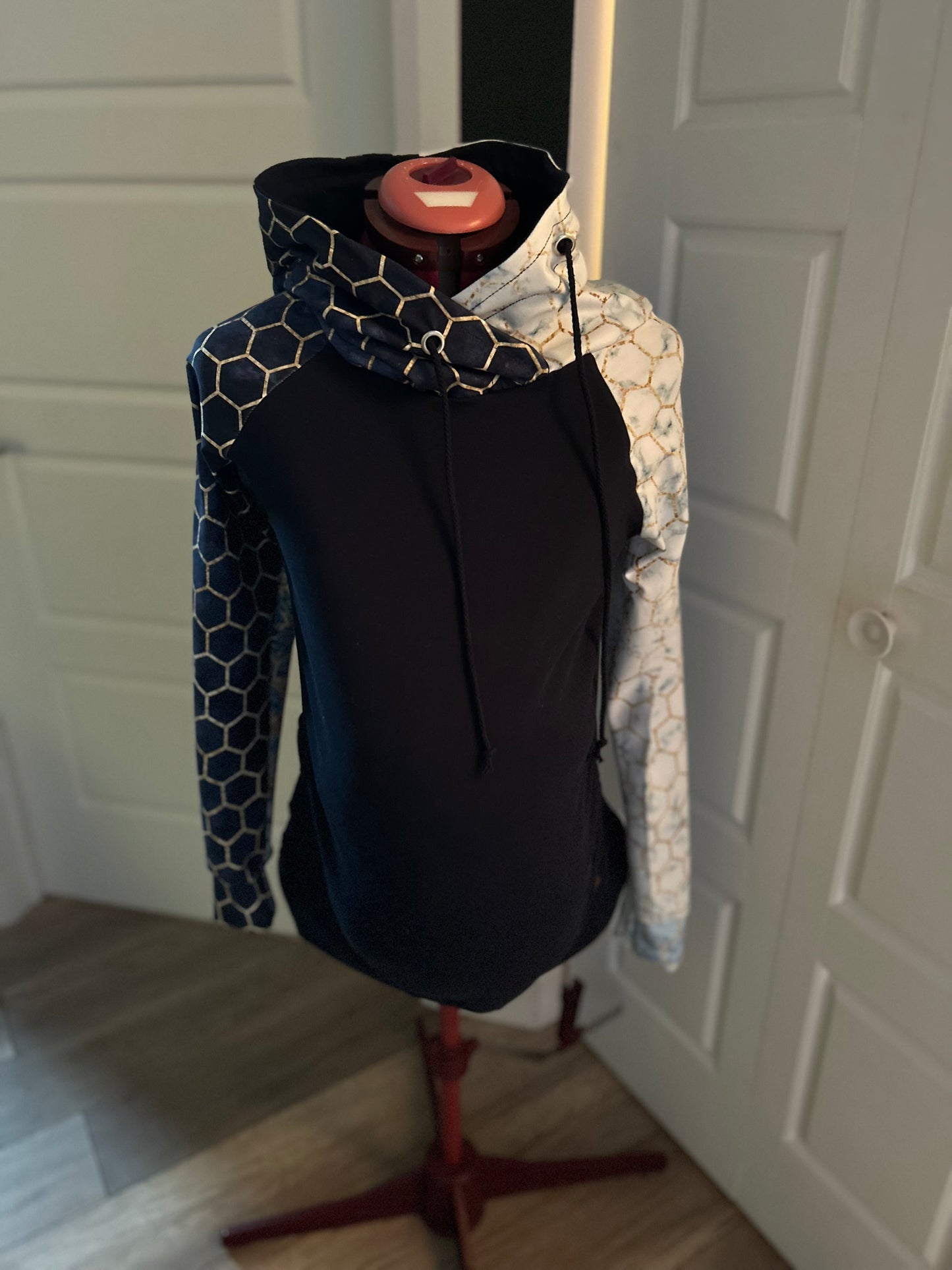 Hoodie Bella maternité grandeur 8