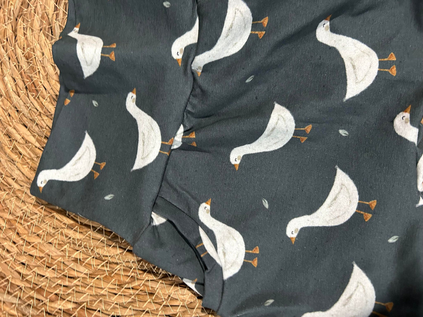 Le basique short oies